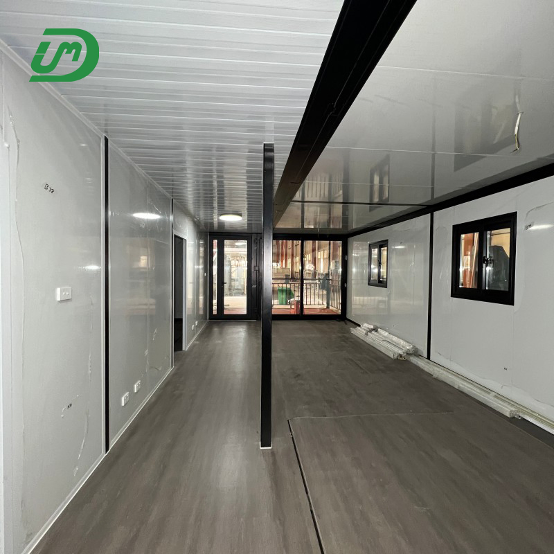 Durable 40FT Prefabricated Structure Designed Tiny Prefab Expandable House