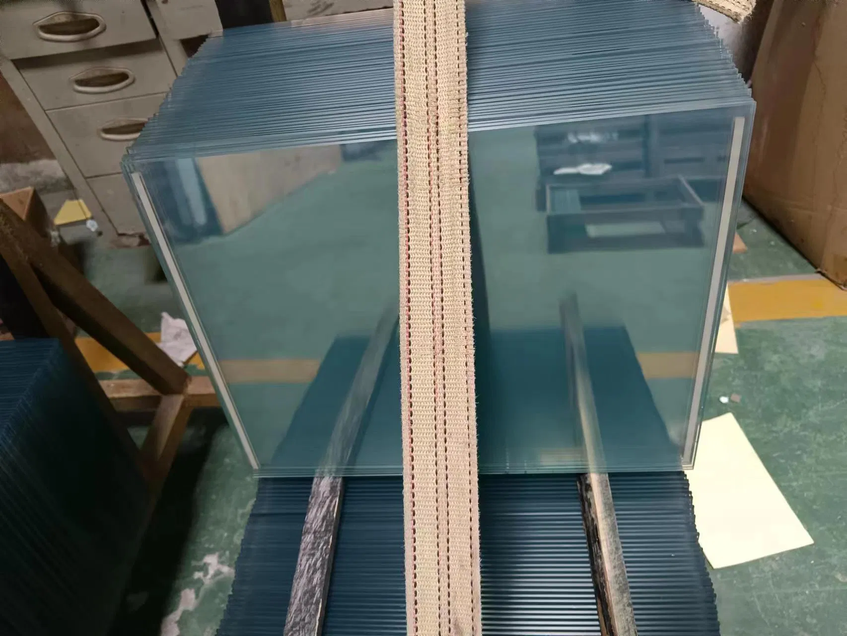 Electrically Heated Glass ITO Coated Conductive Glass with Bus Bar