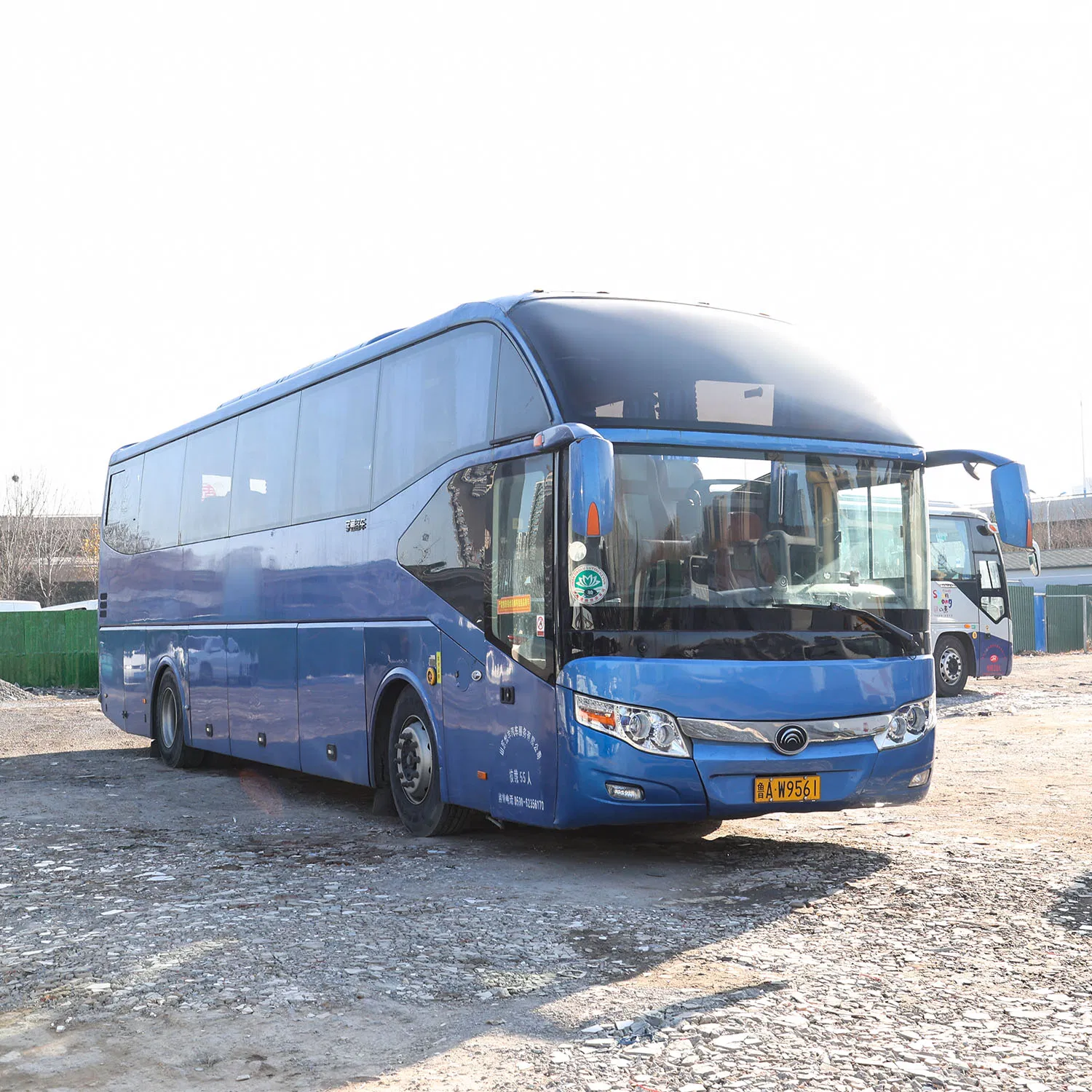 China Sale High-Roof Yutong 6127h 50 Seater 60 Seater Occasions Diesel Fuel Type Used Coach Bus Ideal for Comfortable Intercity and Cross-Country Travel