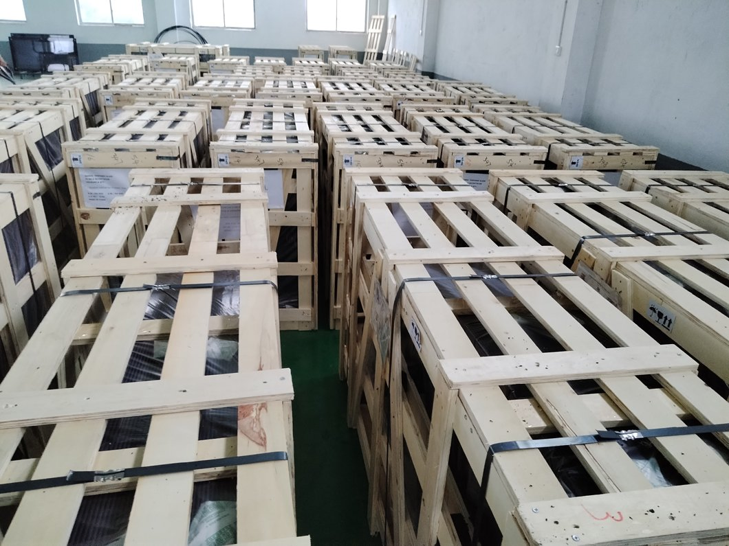 Chinese Manufacturers Customize and Export High-Quality Tempered Glass for Curved Side Windows