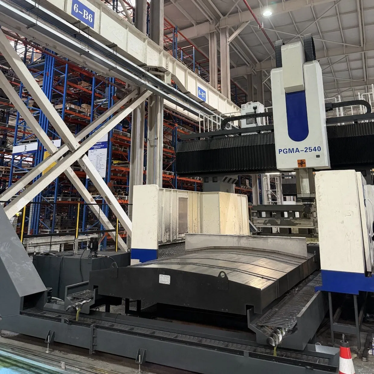 Heavy-Duty Fixed Beam Gantry Bridge Type Milling Machine Pgma-3040