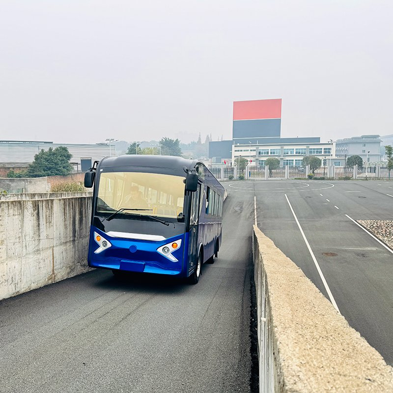 Daod Best Selling Electric Mini Bus High Quality Minibus Factory Wholesale Used Bus for Sale Customizable Minibus Passenger Bus Coach Bus City Bus 23 Seat