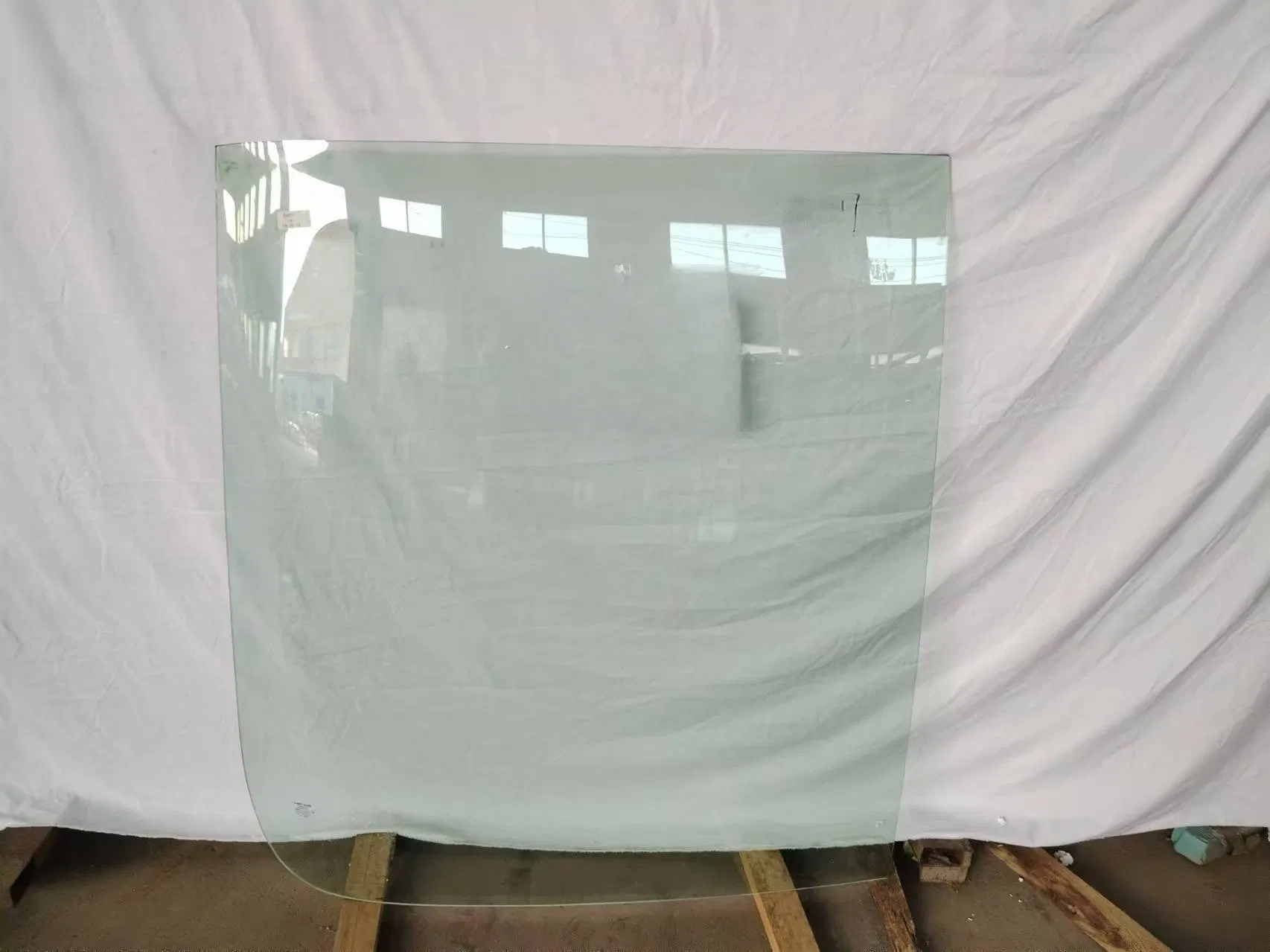Bus Front Laminated Windshield Glass 6.76mm Left/Right Side with High Quality