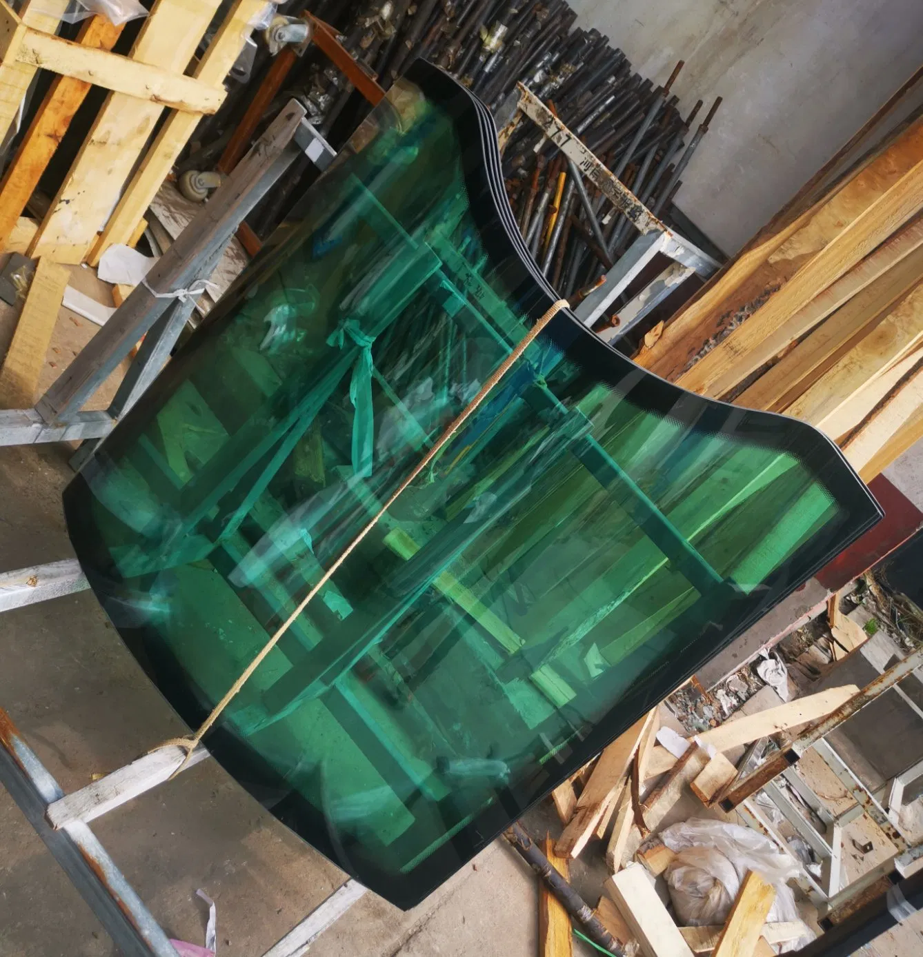 Truck Crane Upper Operator Cabin Front Windshield Glass for Zoomlion Roof Door Rear Quarter Side Window Glass