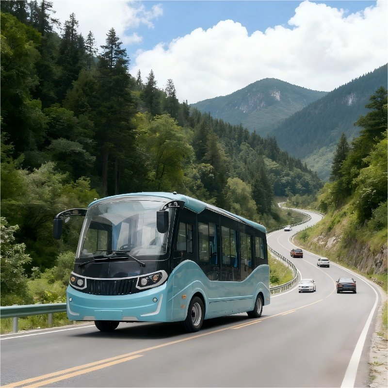 2025 New Electric Sightseeing Bus 19 Seats Pmsm 60kw Powerful System Mini Electric Passenger Tour Bus