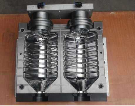 Reliable Plastic Blow Molding Solutions for High-Volume Pet Bottle Production