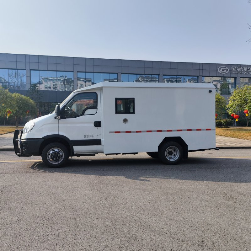 Bulletproof Cash-in-Transit Vehicle Security Van for Cash Logistics High-Security Van Cash-in-Transit Money Armored Cash Transport Cit Vehicle Car