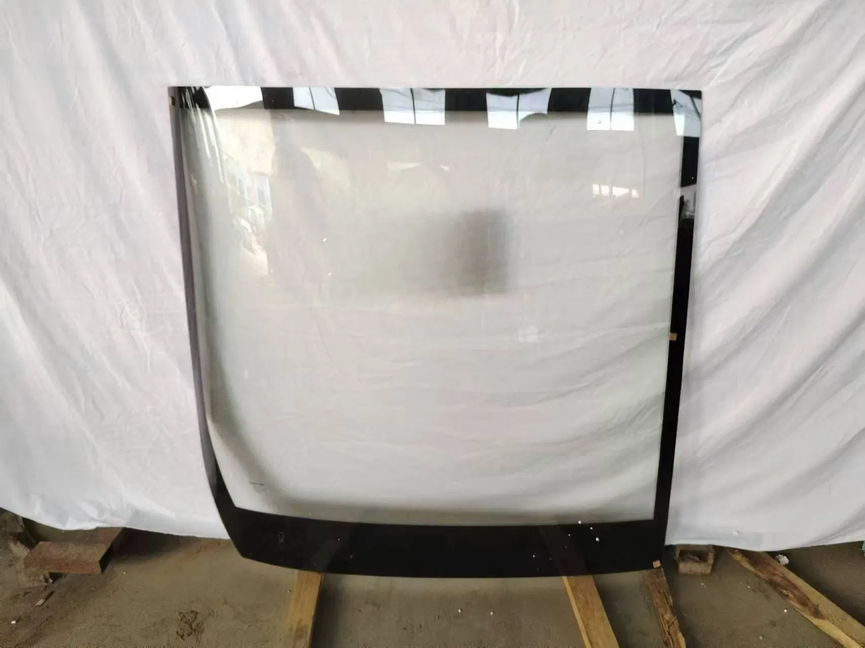 Bus Front Laminated Windshield Glass 6.76mm Left/Right Side with High Quality