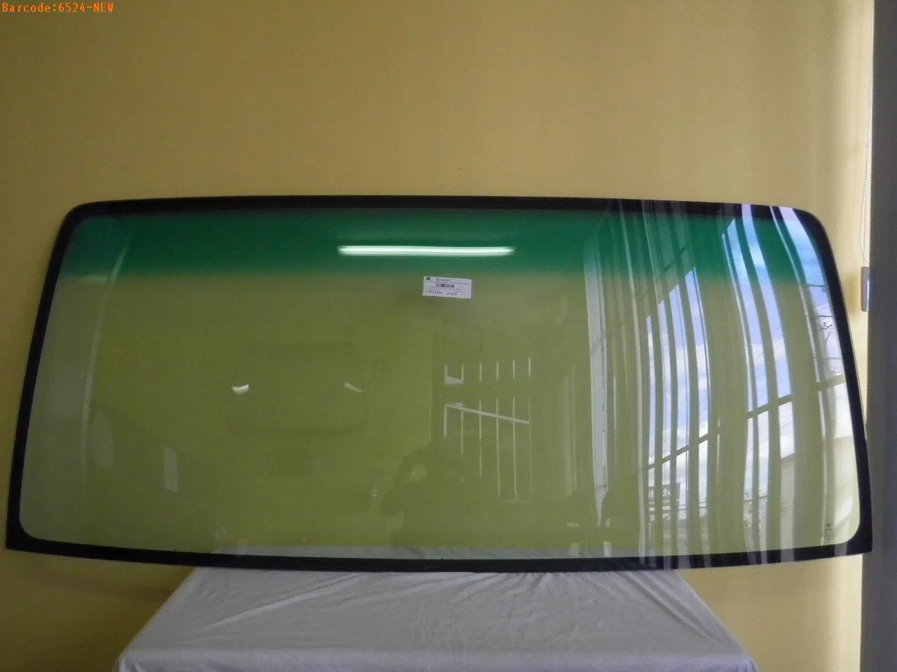 Direct Sales Laminated Front Windshield for Ankai Bus