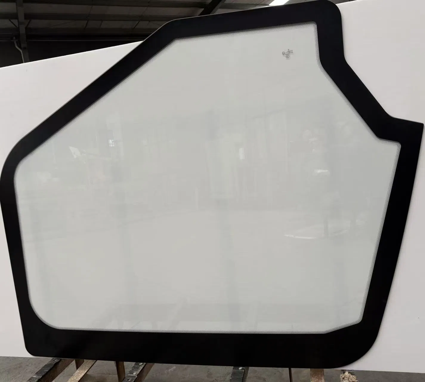 Customizable Stable Rain Resistant Loader Fit Construction Machinery Glass for Pile Drivers