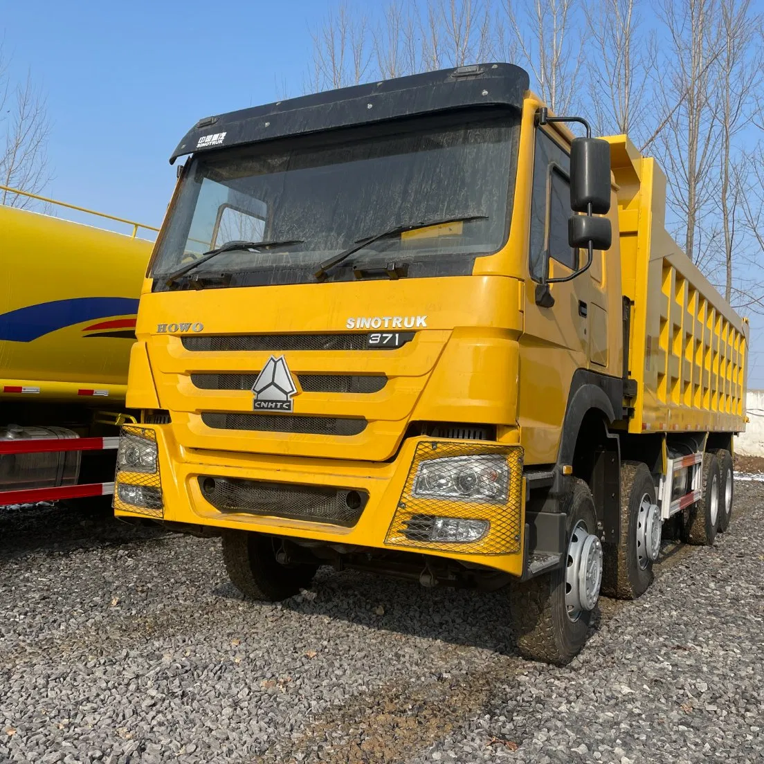 12 Wheel Heavy Duty Truck Sinotruk HOWO Dump Truck