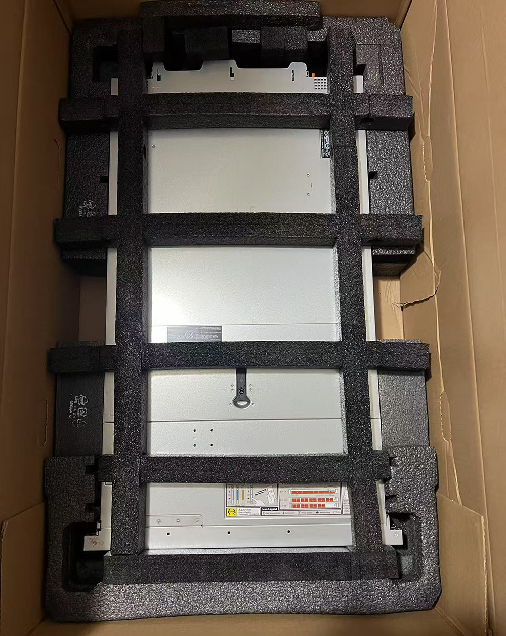 EMC VxRail E660F Hyperconverged Infrastructure System-2x Intel Xeon Gold 6342 CPUs 1024GB RAM 1.6TB SSD Storage in Stock