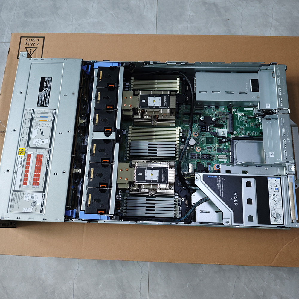 Dell R7625 PowerEdge Rackmount Server High Quality CPU 32GB DDR4 1.2TB SAS Drives Deep Learning Financial HFT 2U in Stock