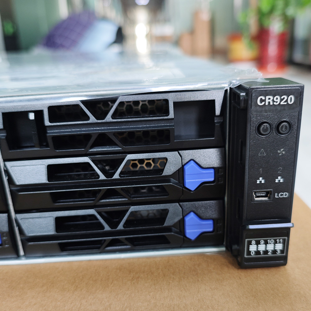 NEW 2U Rack Server Intel Xeon Silver 4210R 64GB DDR4 3.5-inch Hot Swap HDD Stock