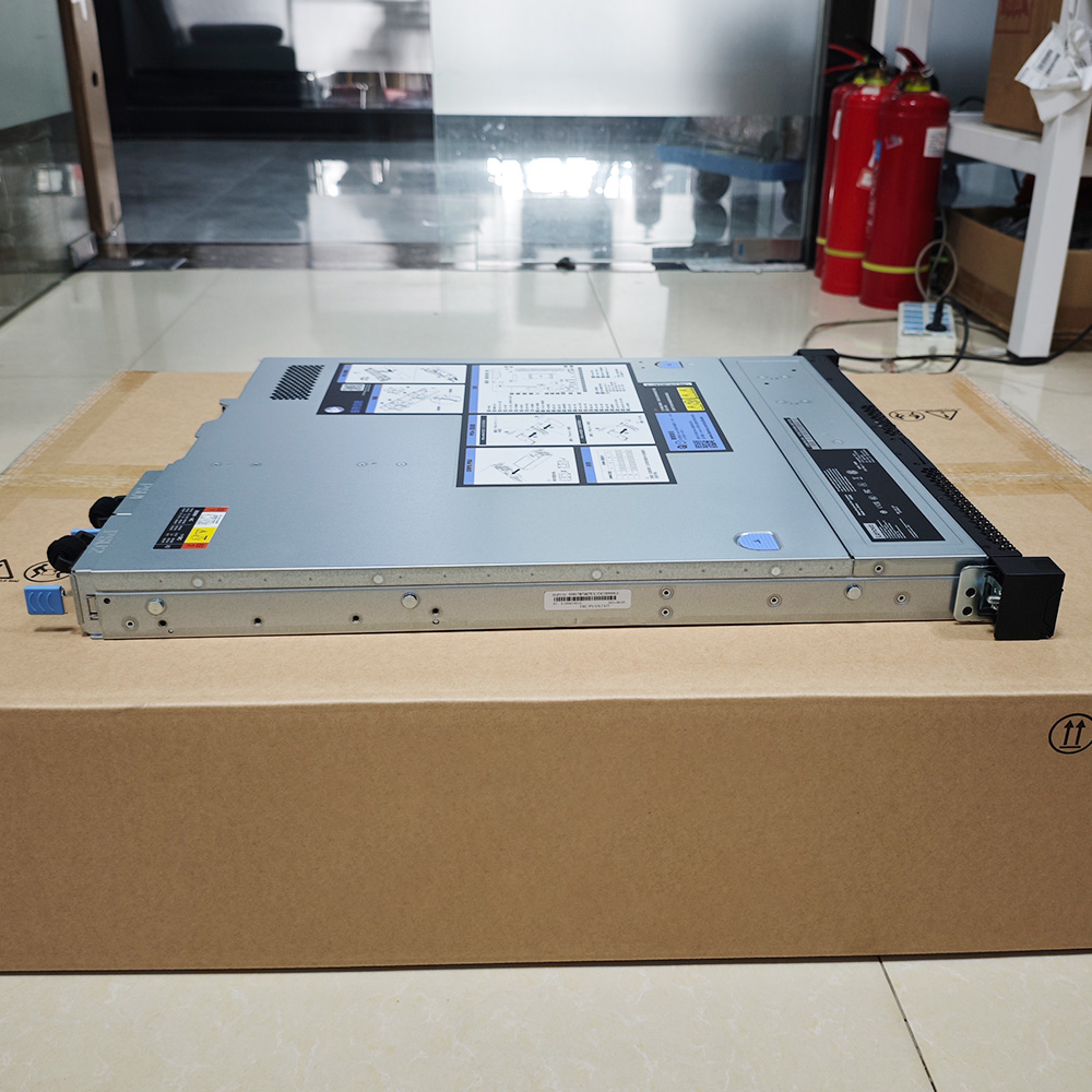 NEW ThinkSystem SR250 V3 258V3 1U Rack Server Intel Xeon E-2456 32GB DDR5 480GB SSD*2 800W*2 Power Supply in Stock