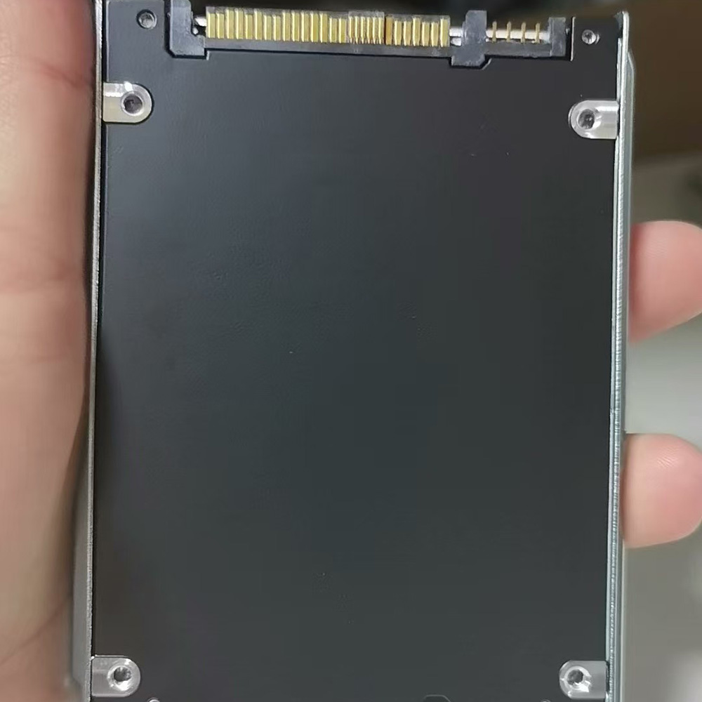 7.68T SAS 24GB SSD