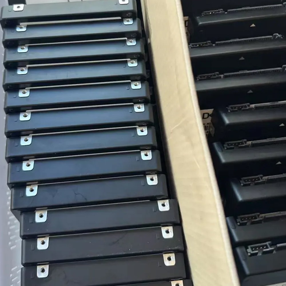 Unity XT Hybrid Flash Array