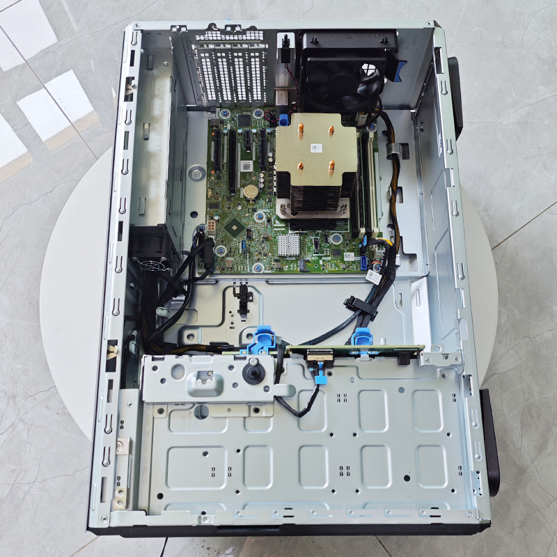 Dell Small to Mid-Sized T360 Tower Server Hosting with Xeon Processor in Stock