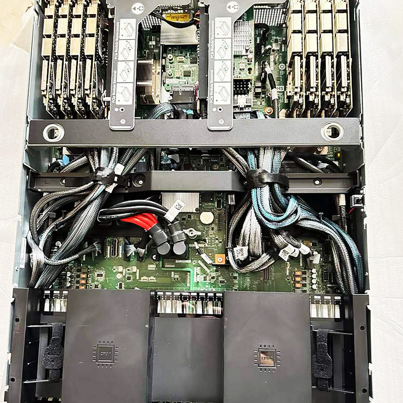 NF5688-M7 AI Server with NF5688G7 H20*8 141G GPU Module 4U Rack Xeon Processor 8558P*2 64GB DDR5*32 Memory Stock