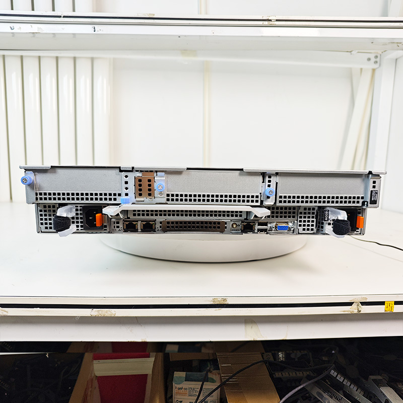 For PowerEdge R760 2U Rackmount Server with Intel Xeon 8480 2.0GHz Processor 64GB DDR5 Memory for Deep Learning AI in Stock