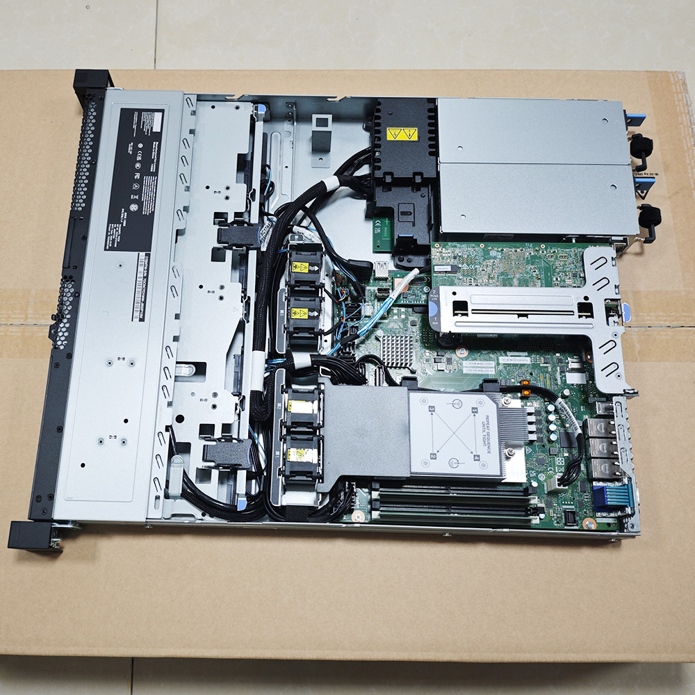 ThinkSystem SR250/258 V3 management