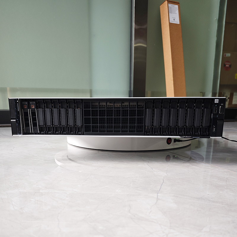 Dell PowerEdge R860 4 X 18Core 2.2GHz Gold 6416H 256GB 3X 1.92TB SSD DDR5 1100W/2800W Stock Rack Server