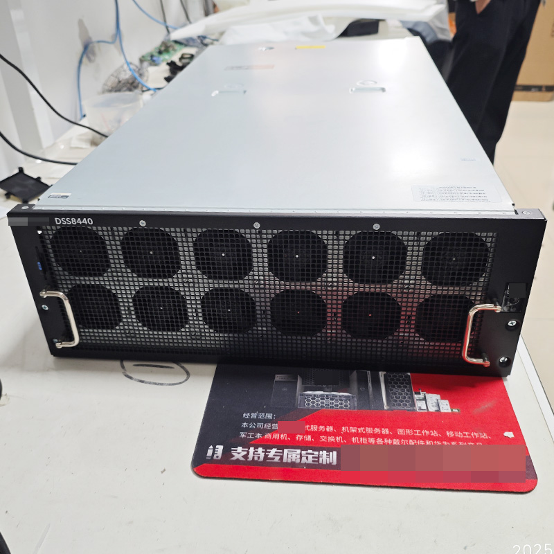 Dell DSS8440 2-channel 4U Rack Server Training Deep Learning AI Customized Machine with RTX3090 GPUs 256G RAM in Stock