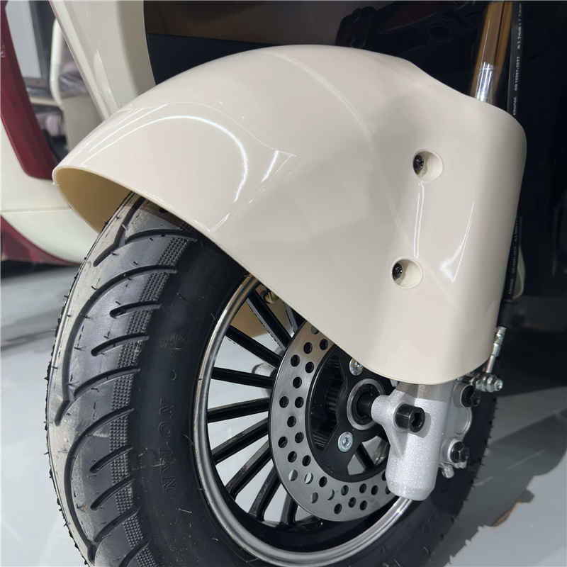 Electric tricycle Q1 Powerful engine, safe and comfortable, suitable for urban transportation and multi-purpose use (8)