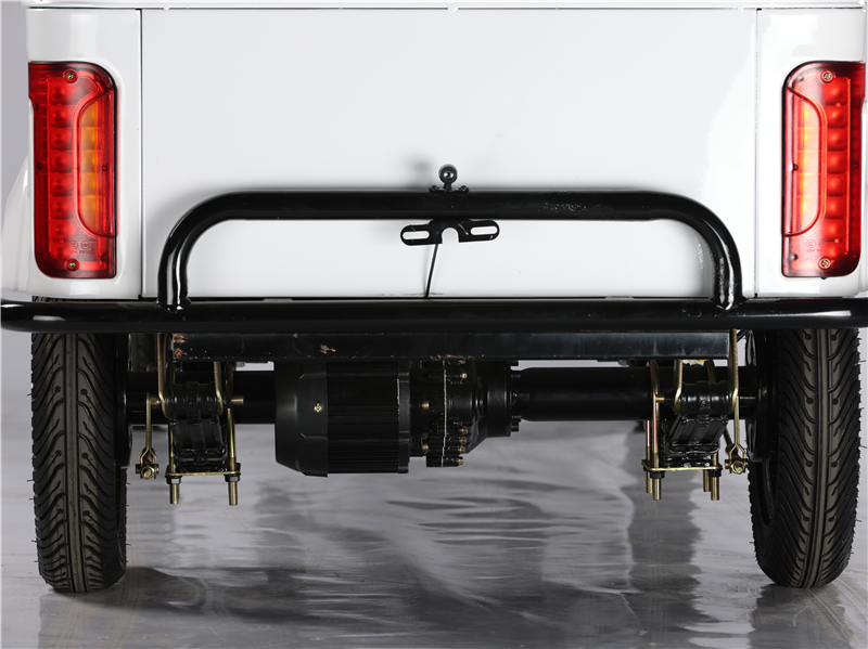Electric Quad Vehicle VS-3 Powerful Performance, Safety and Comfort, Ideal for Urban Commuting and Cargo Transport, and Environmentally Friendly (15)