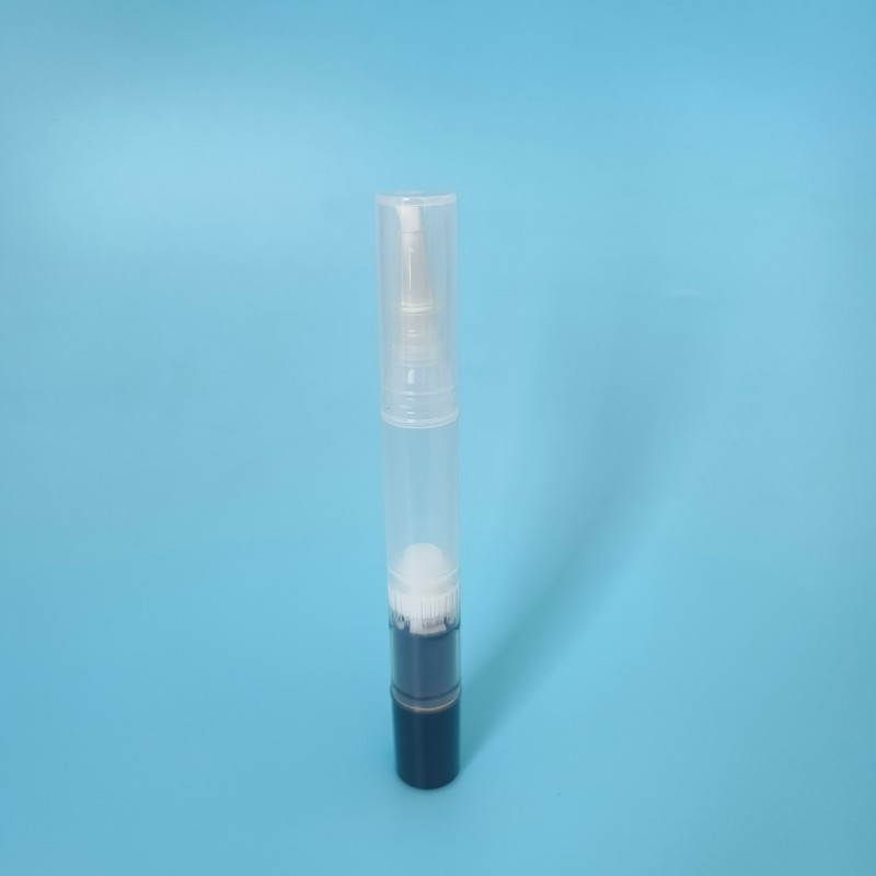 High Quality Fashionable 4ml Empty Lip Gloss Tube Nail Care