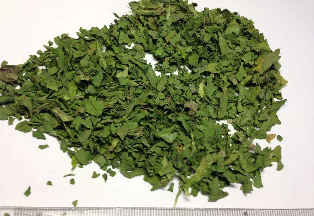 Vegetais desidratados e flocos de espinafre seco