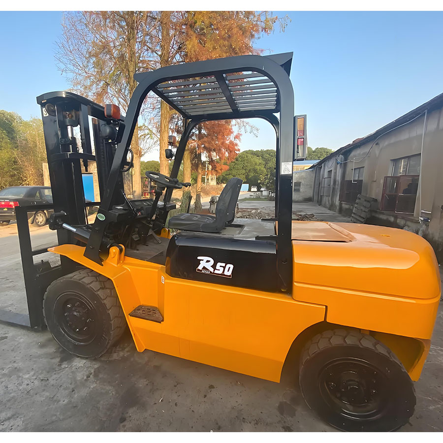 Multi Directional Diesel Electric Battery Heavy Duty Forklift Truck Lifting Equipment