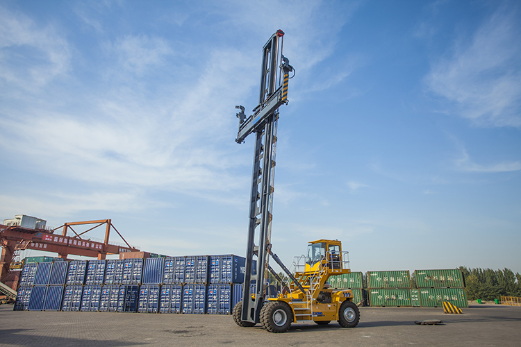 XCMG Official Used Reach Stacker Container Handler Xch907K for Sale