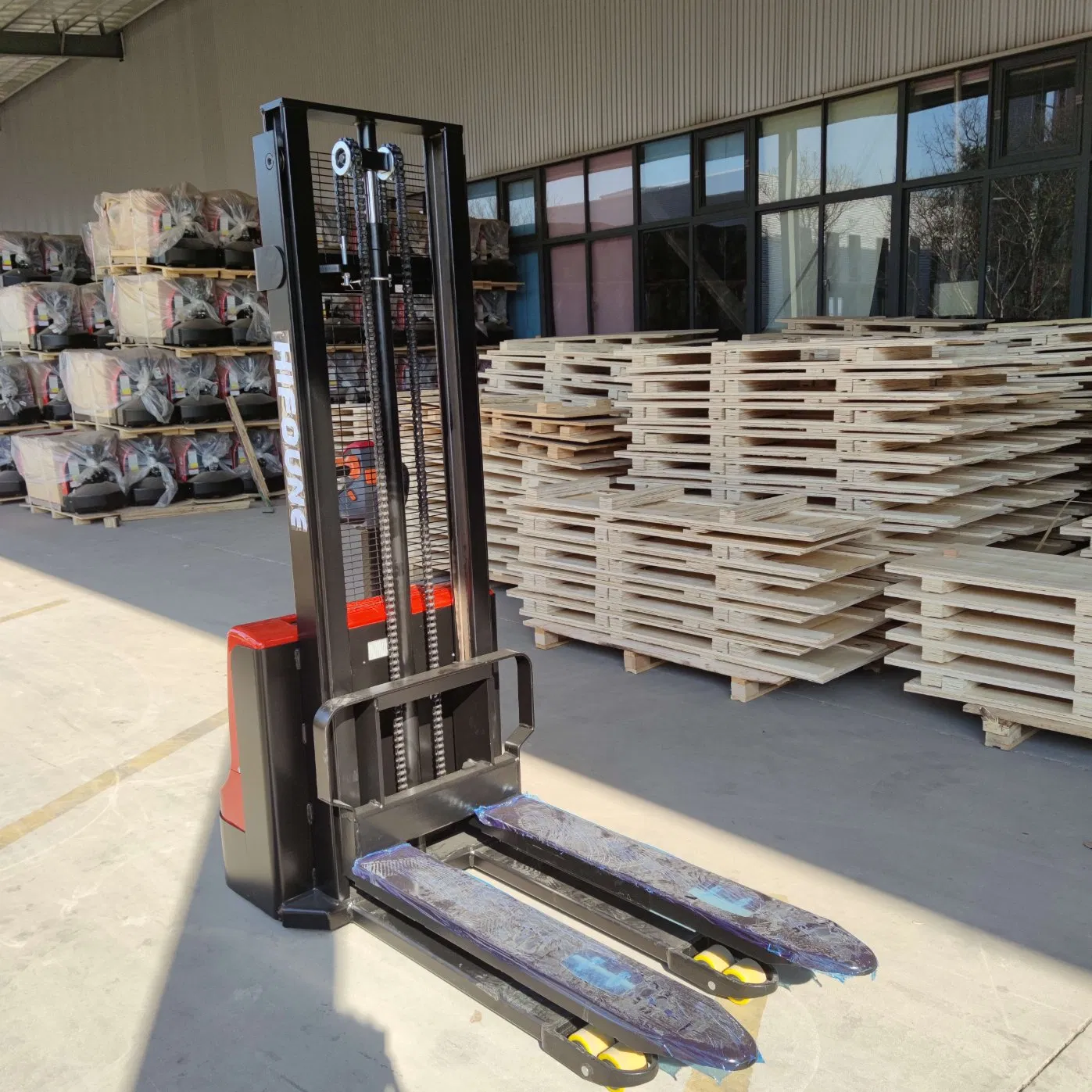 1.2 Tons Electric Pallet Truck Jack with Long Battery Life with Low Price