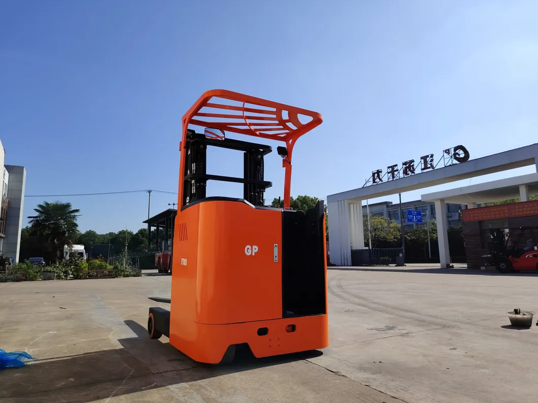 Electric Reach Truck View 5