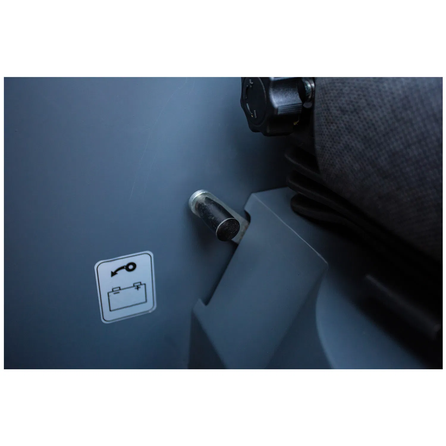 Standard Export Packed Electric Reach Truck with High Precision