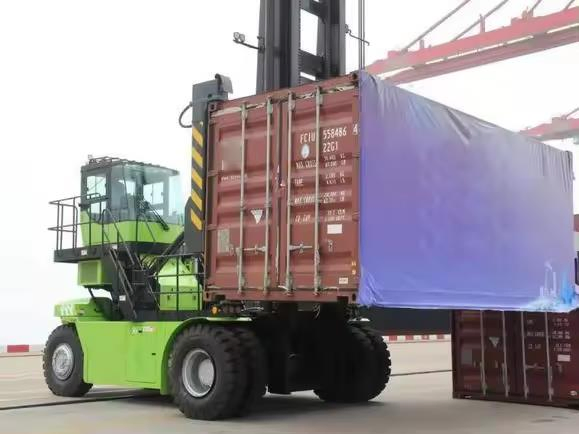 Large Forklift China 9ton 8 Layers Empty Container Handler Xch908K