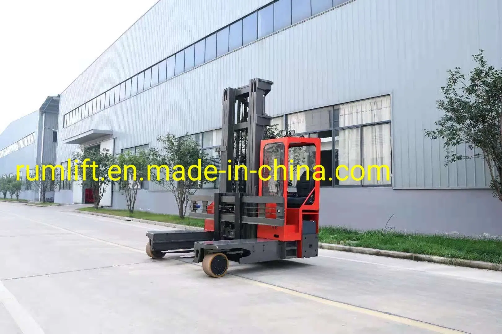 3000kg Narrow Four Multi-Directional Electric Forklift Reach Truck