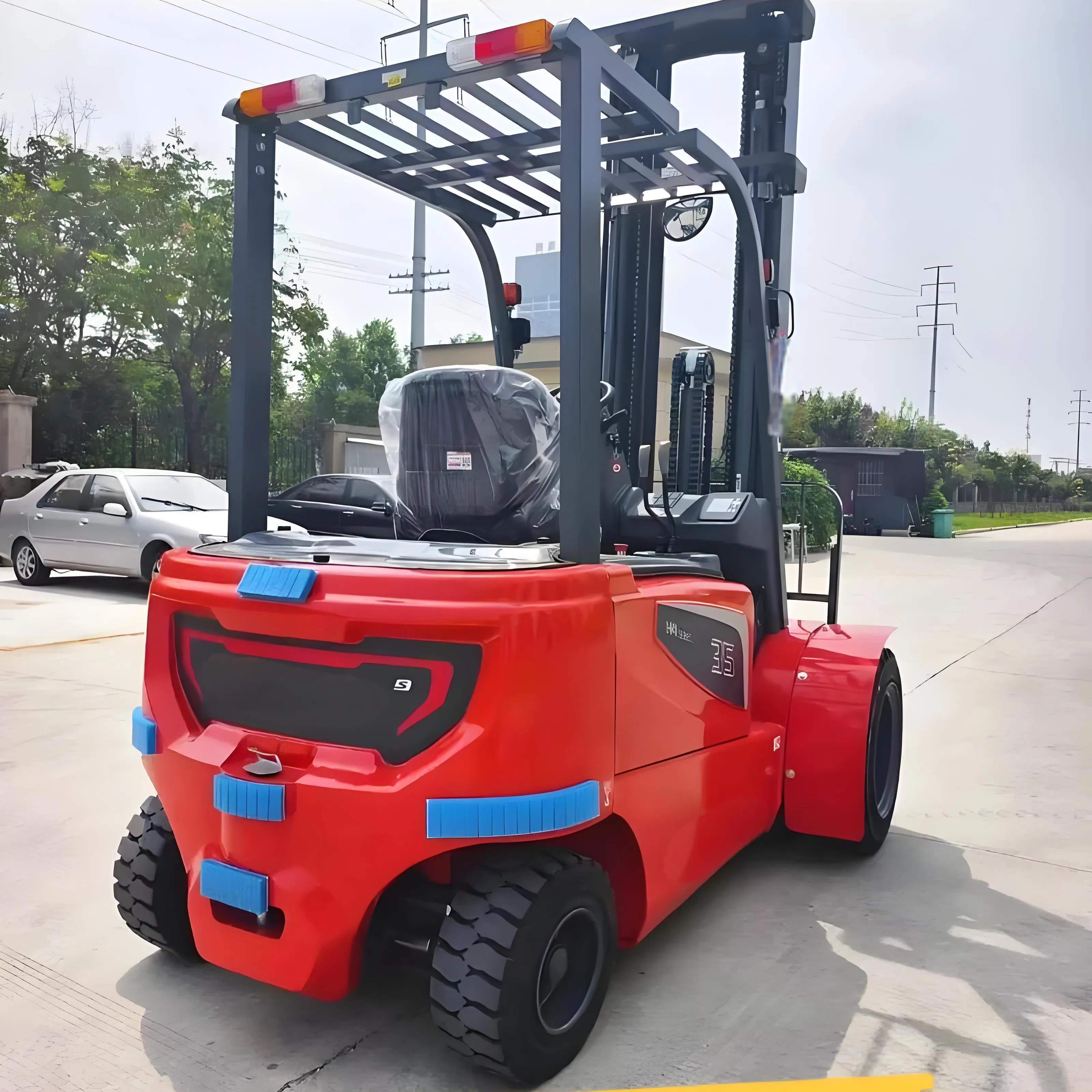 Multi-Directional Portable Electric Lithium Battery Forklift Truck Handling Equipment