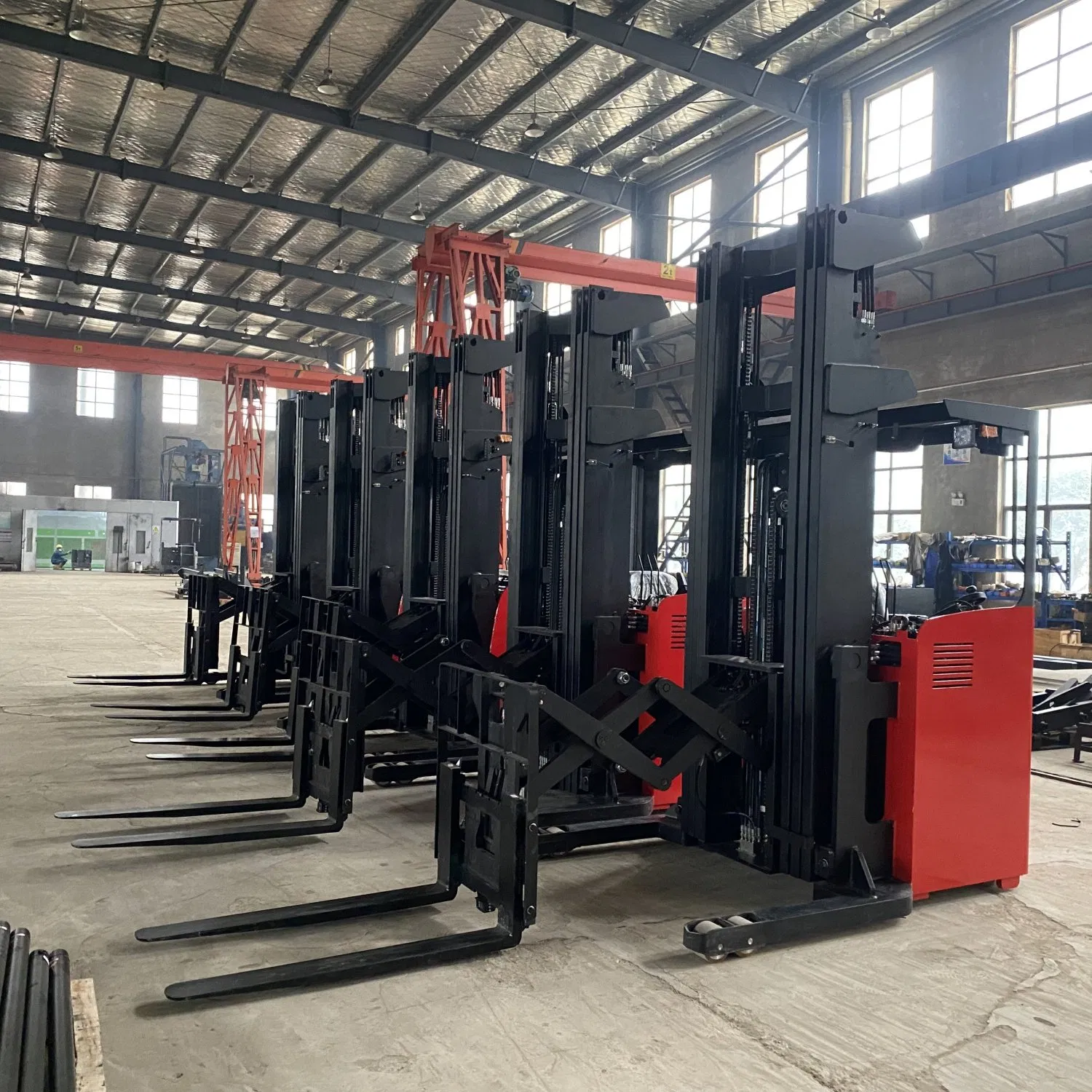 Younglift Cqd 8m 12m Lifting Height Double Deep Scissor Warehouse Reach Truck