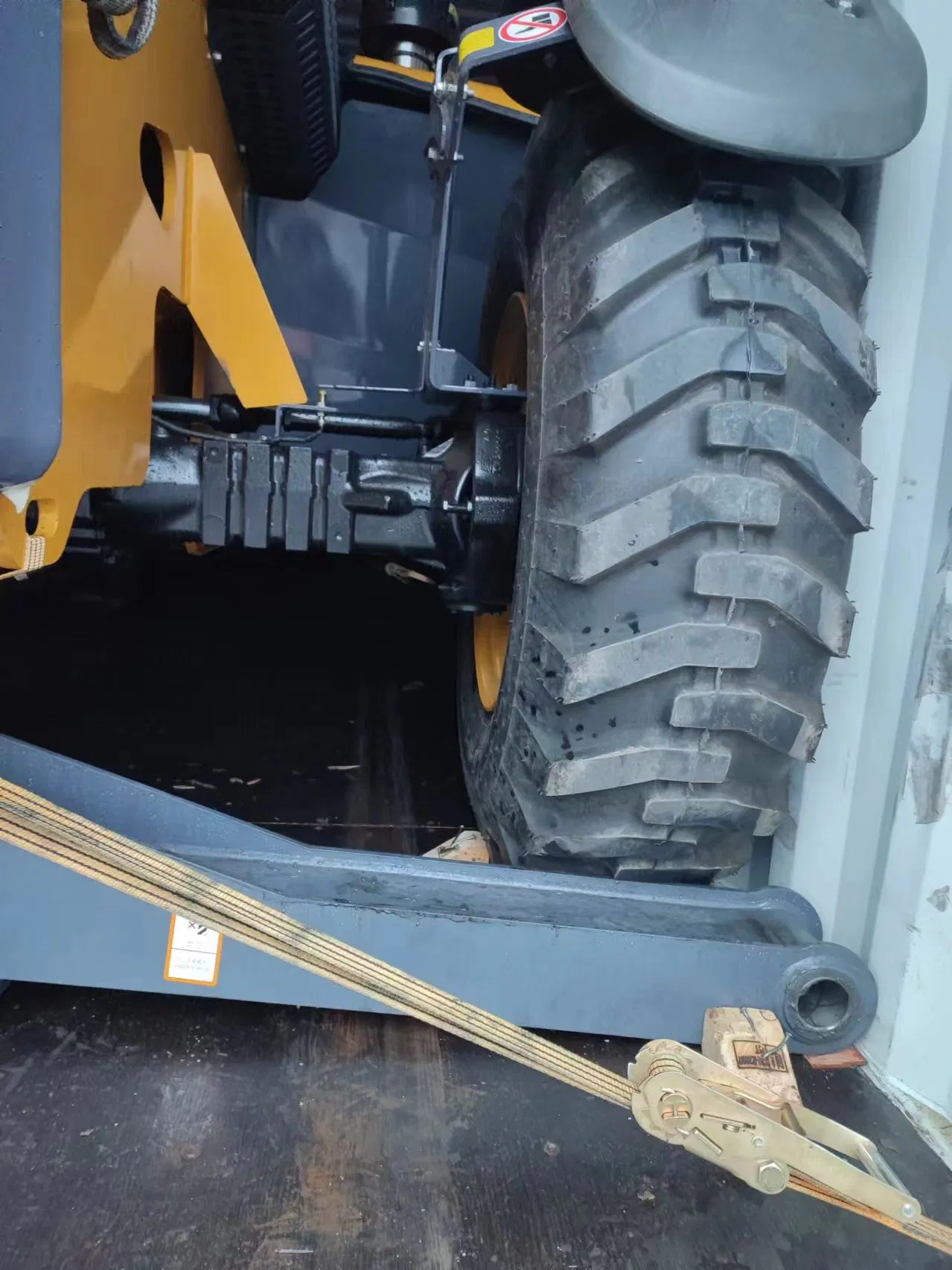 Xuzhou 14 Meters Telescopic Handler Xc6-3514 with 3.5 Ton Loading Capacity