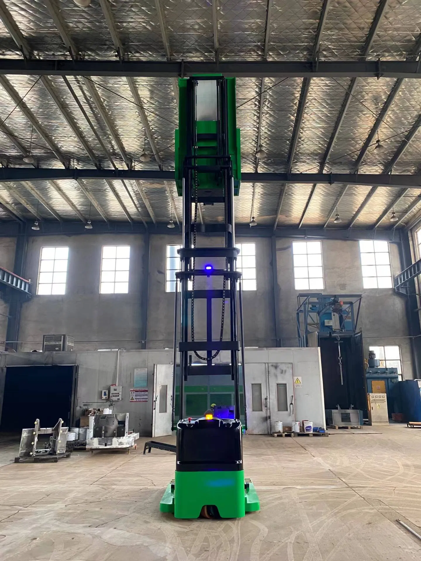 1t 1.5t Full Electric Self Proelled Order Picker with Lift 6m 9m