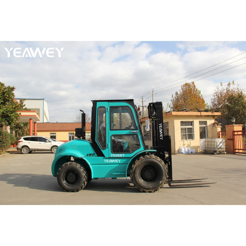 Multifunctional Diesel Rough Terrain Forklift Multi-Purpose New Four Wheel Drive 4WD Hydraulic off Road All Terrain Rough Terrain Forklift