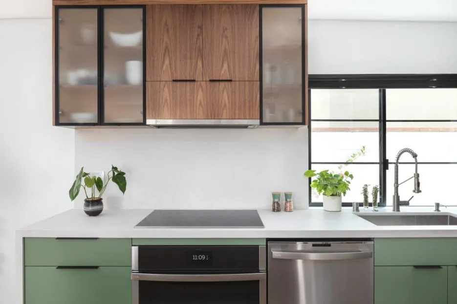 Modern Kitchen Storage