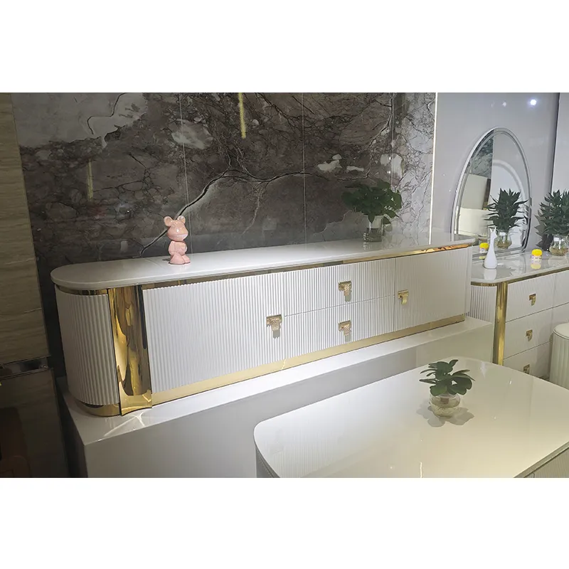 Wine Cabinet Detail 6