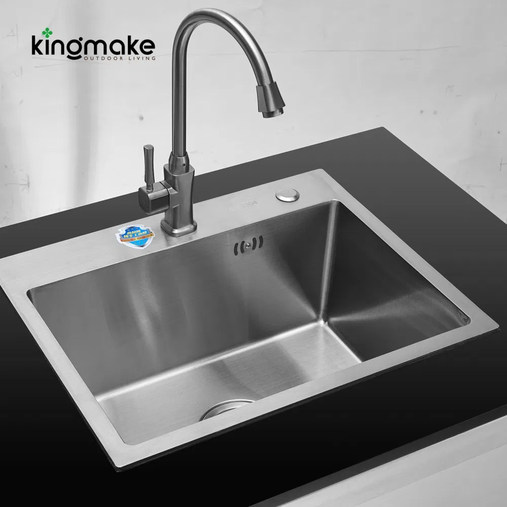 L-Shape Kitchen Island Detail 3