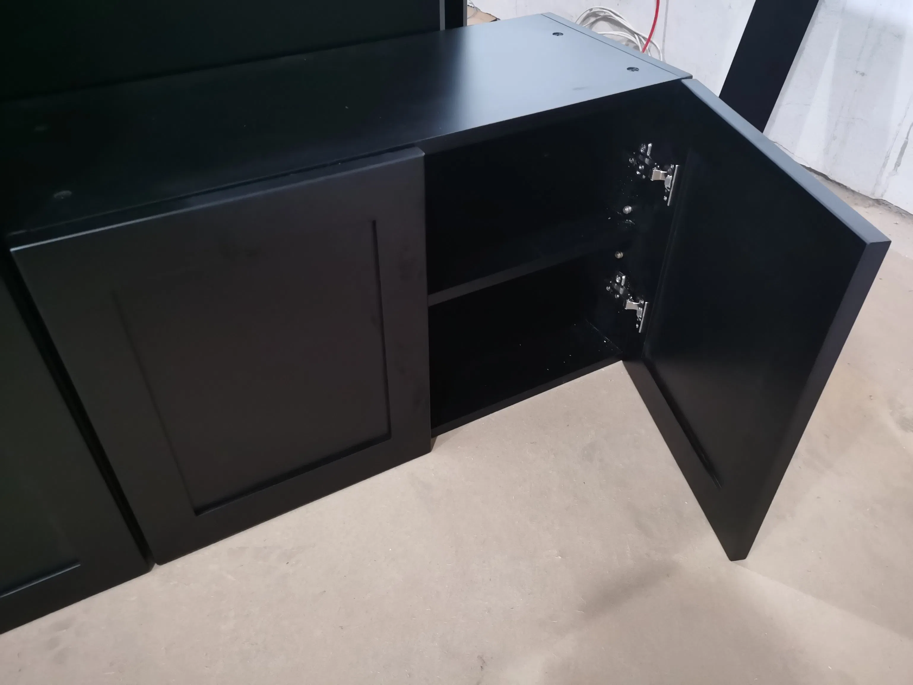 Countertop Wine and Bar Cabinet Modular Kitchen Cabinets with Pull Basket Rack Self