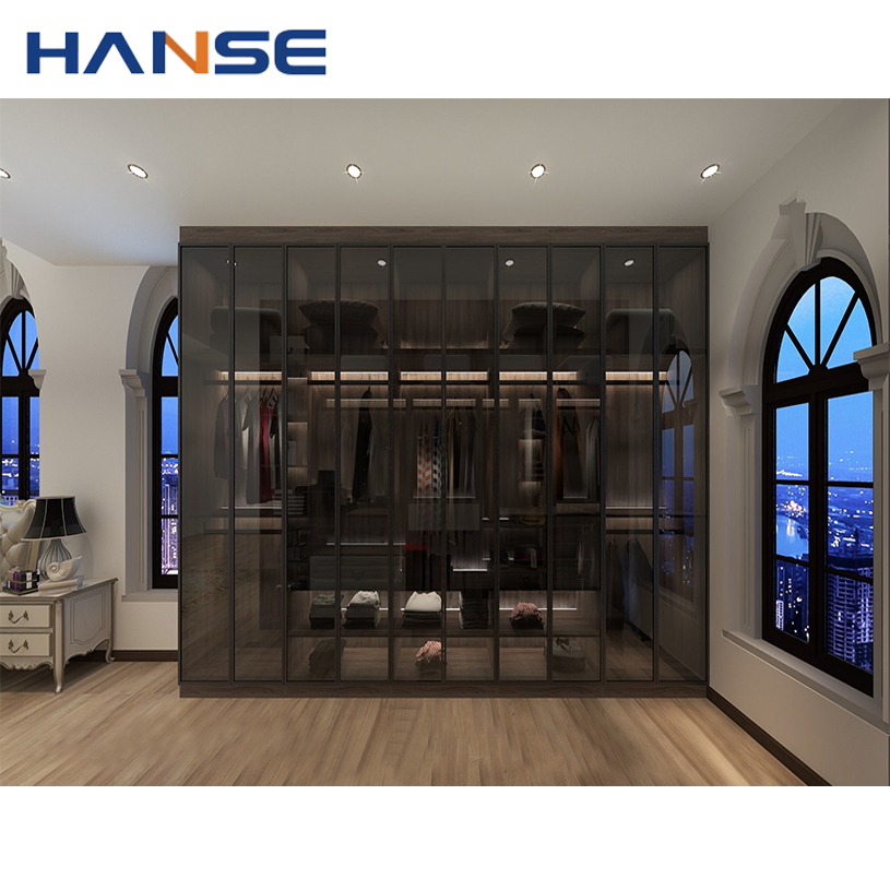 Hotel Furniture Bedroom Modern Built in Wooden Door Closet System Walk in Wardrobe