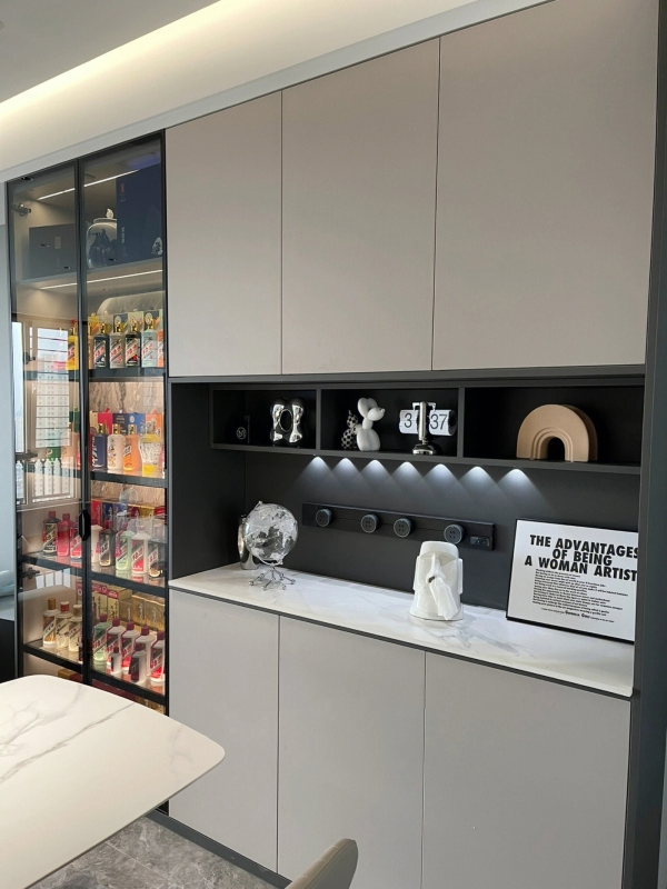 Stylish Customized Anti-Stain Sideboard for Modern Living Spaces