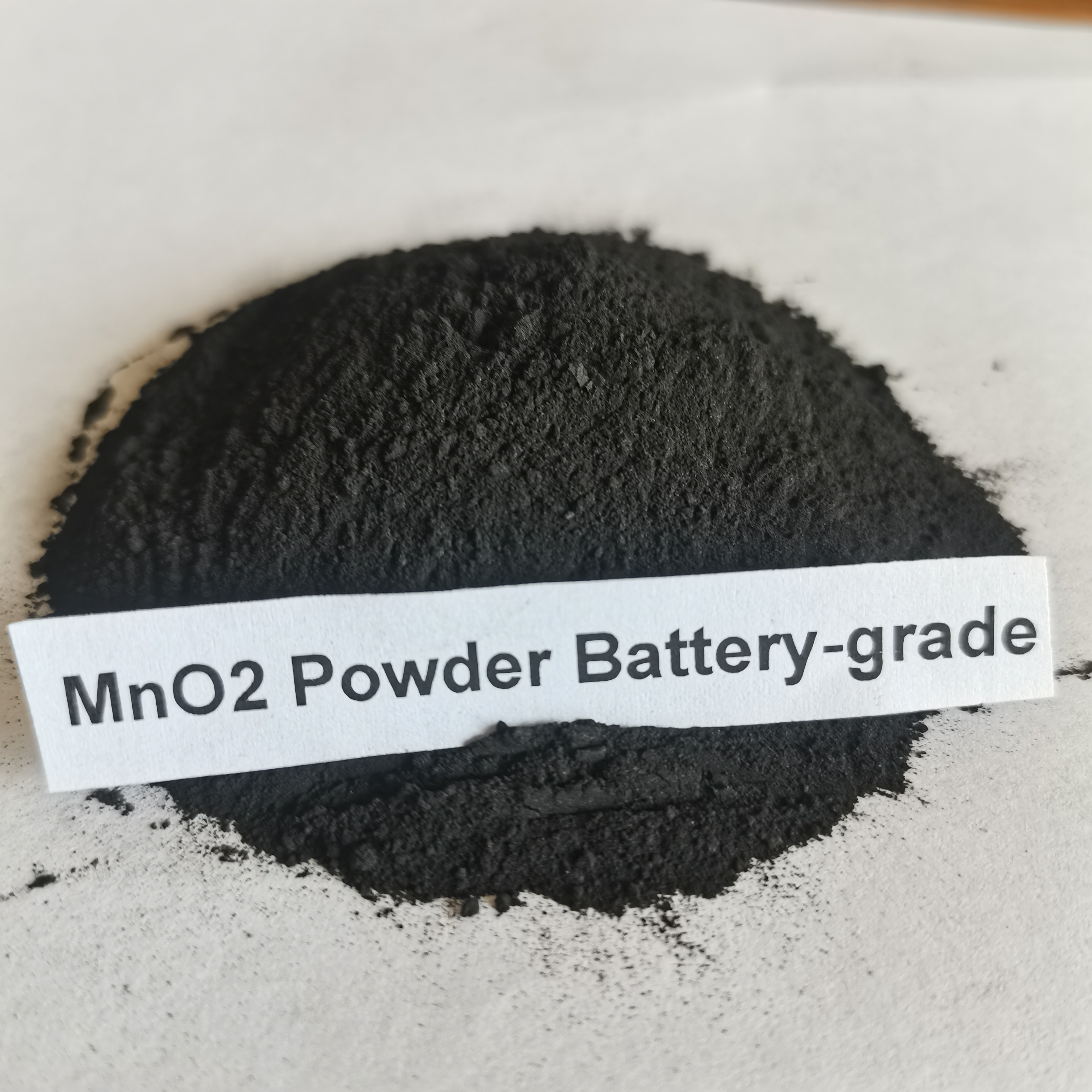 Electrolytic Manganese dioxide powder 90-92%